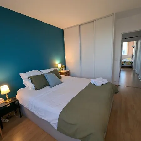 4 Top Floor