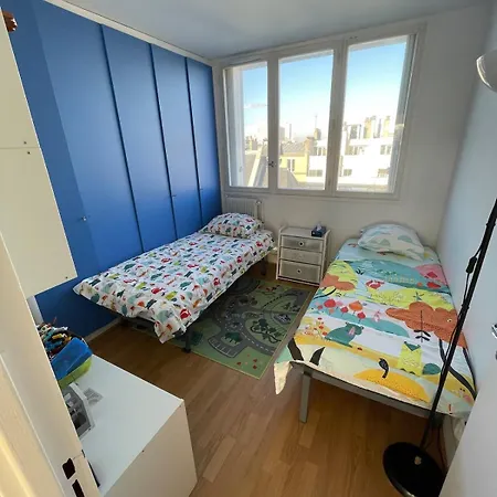 Apartment 4 Top Floor *