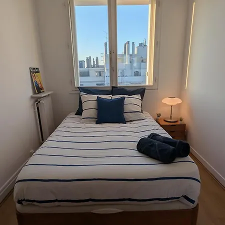 Apartment 4 Top Floor *