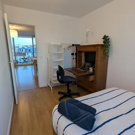 4 Top Floor *
